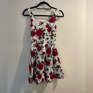 H & M Rose dress mini - hot girl summer fit